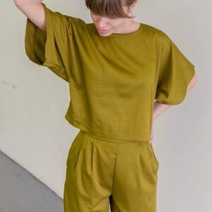 Black crane linen petal top (lemon)